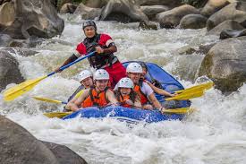 Mae Taeng River Whitewater Rafting — 10 km